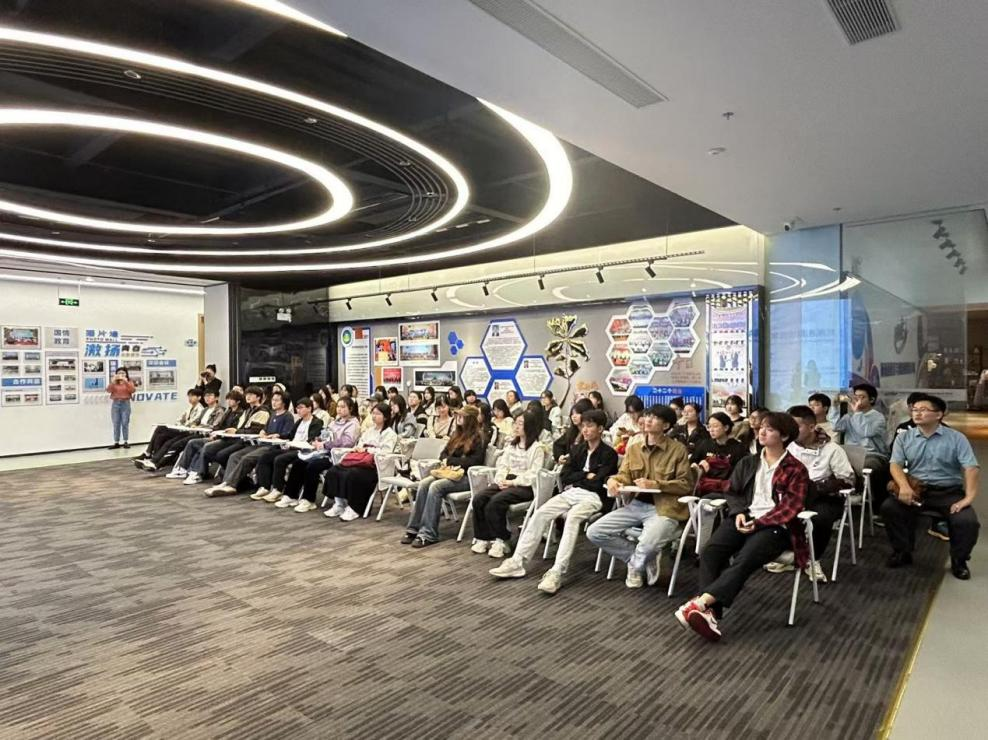 校企攜手育英才,教育創(chuàng)新啟新程 ――海南師范大學(xué)教育學(xué)院訪企拓崗促就業(yè)專項(xiàng)活動(dòng)