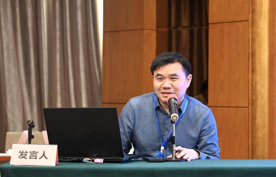 鑄牢中華民族共同體意識(shí),民族地區(qū)高等教育高質(zhì)量 發(fā)展論壇在我校舉行