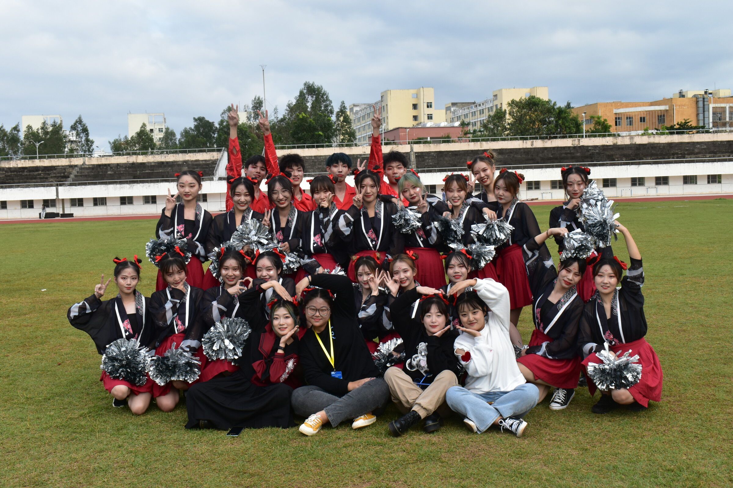 青年之聲教育學(xué)院第三十八屆校運會啦啦操競賽