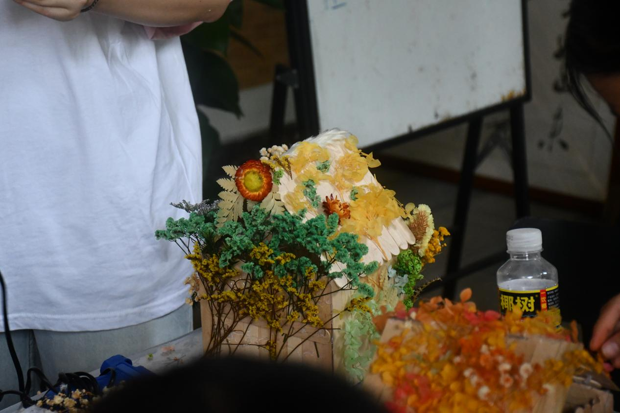 “文化潤(rùn)童心 指尖溯山” 教育學(xué)院開(kāi)展“三全育人”系列活動(dòng)