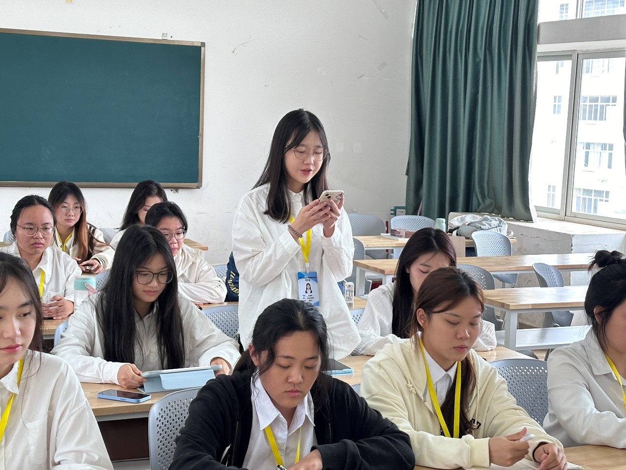 教育學(xué)院召開新學(xué)期團(tuán)學(xué)例會(huì)